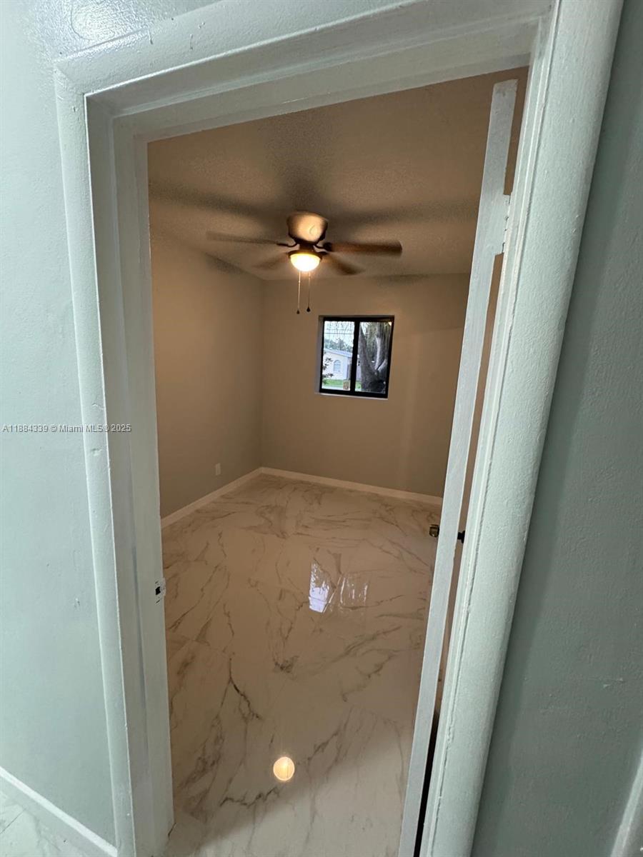 LAKE FOREST SEC 4 - Residential Lease