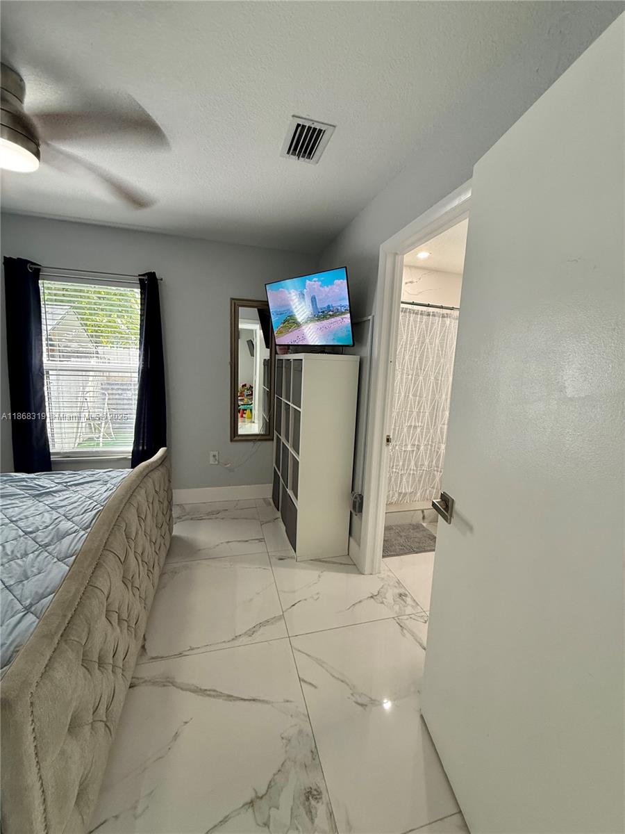 JORDAN COMMONS - Residential