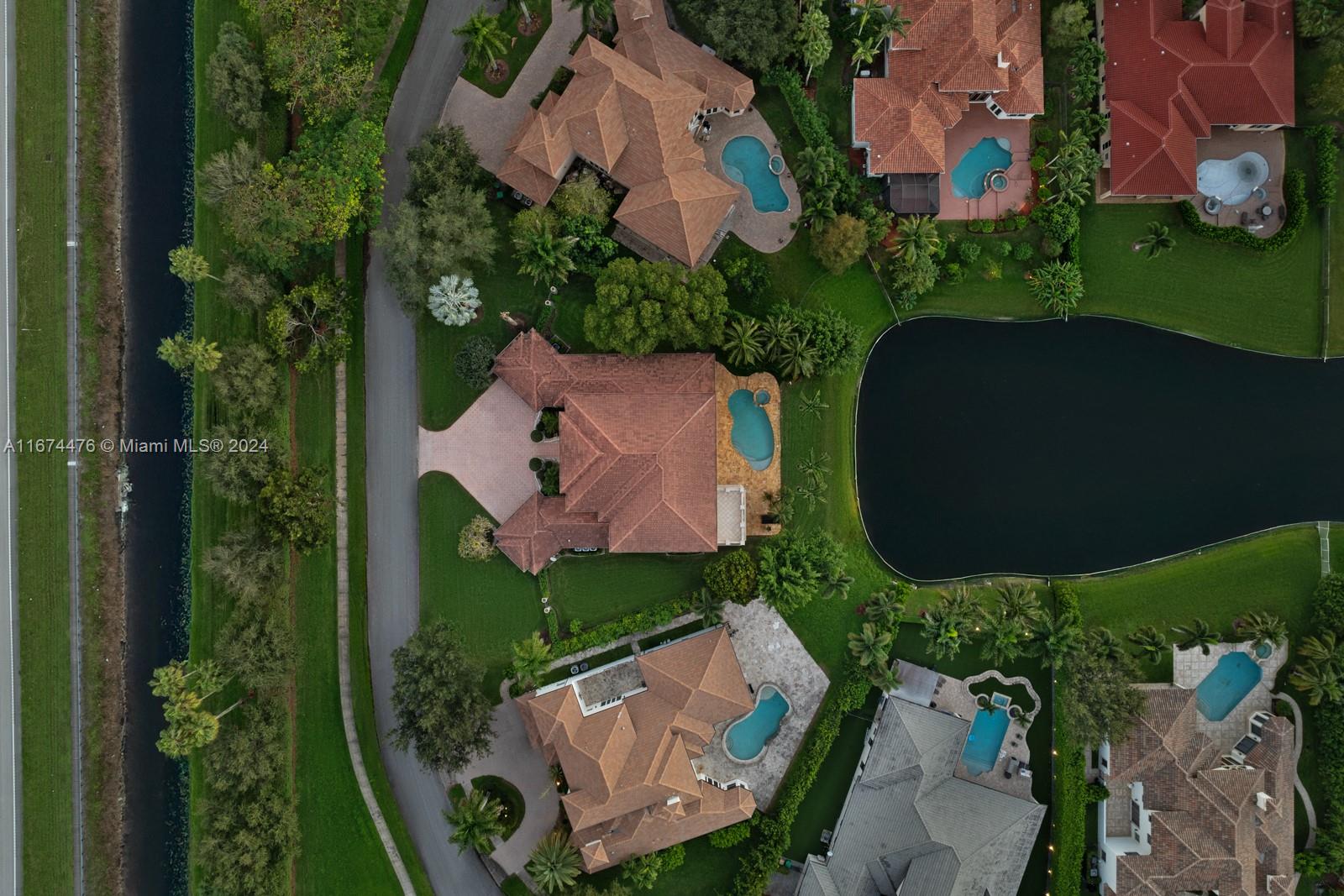 KAPOK GROVE ESTATES - Residential