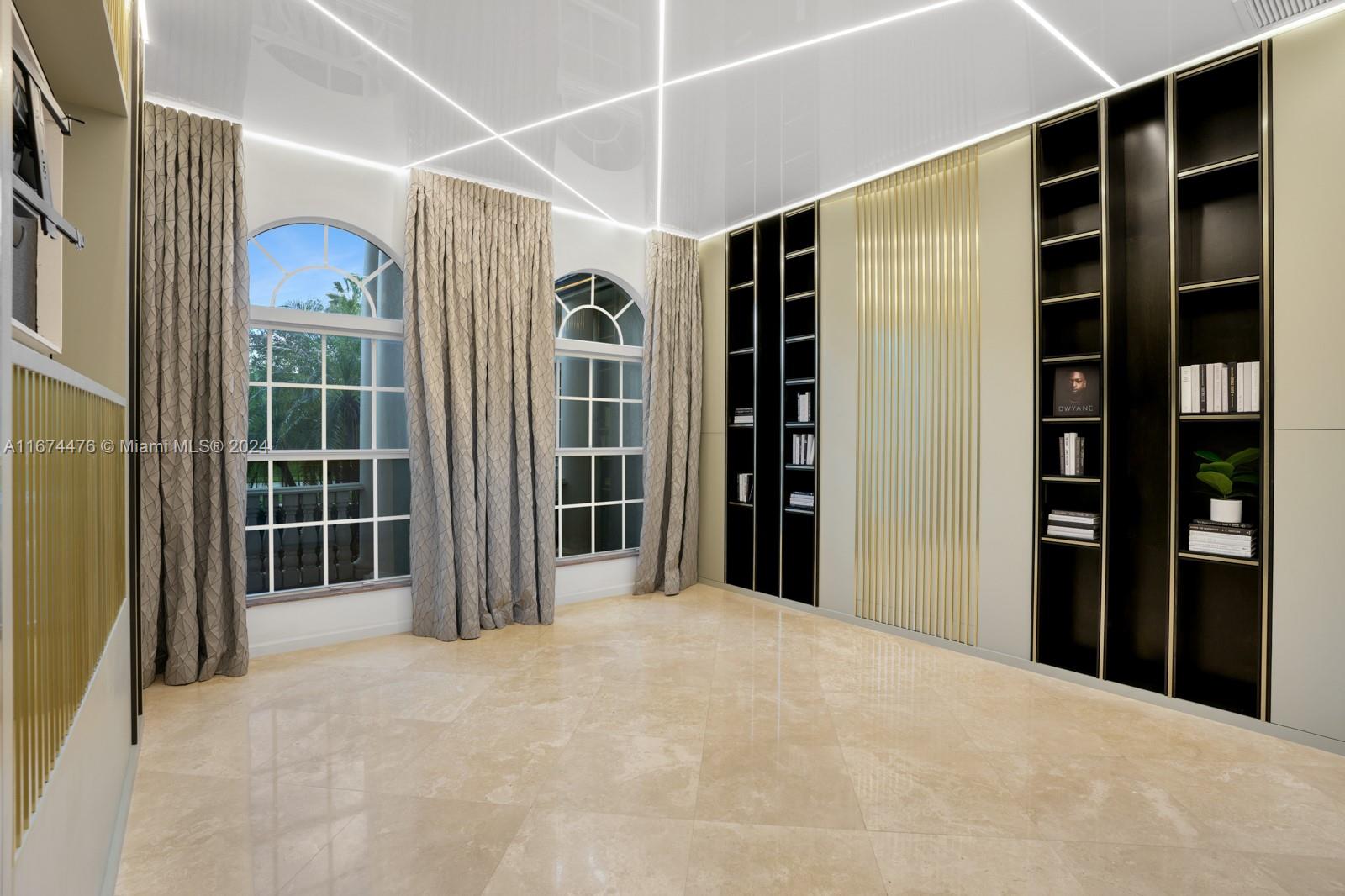 KAPOK GROVE ESTATES - Residential