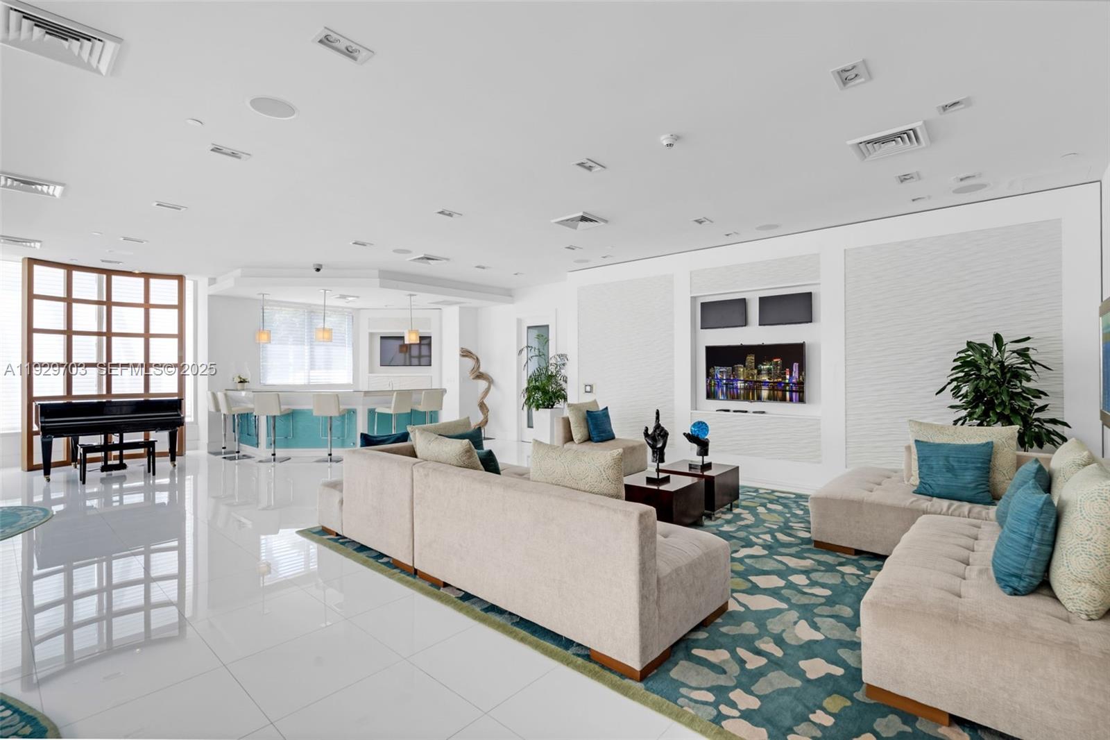 SAPPHIRE FORT LAUDERDALE - Residential Lease