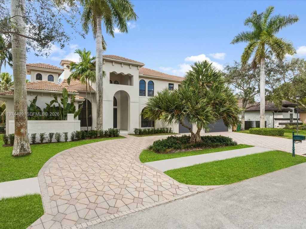 Photo of 3303 W Stonebrook Cir, Davie, FL 33330 (MLS # A11974499)