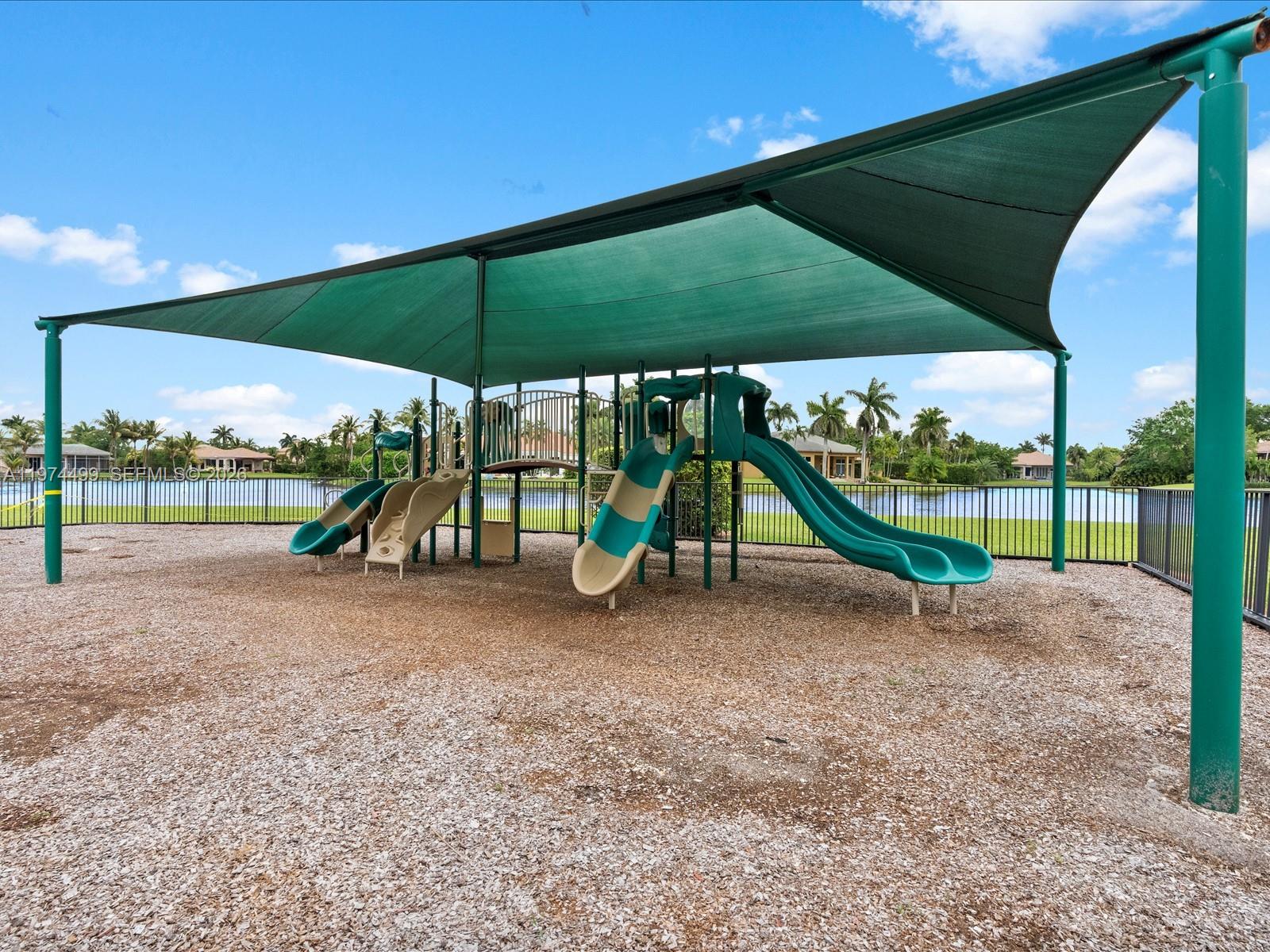 KAPOK GROVE ESTATES - Residential