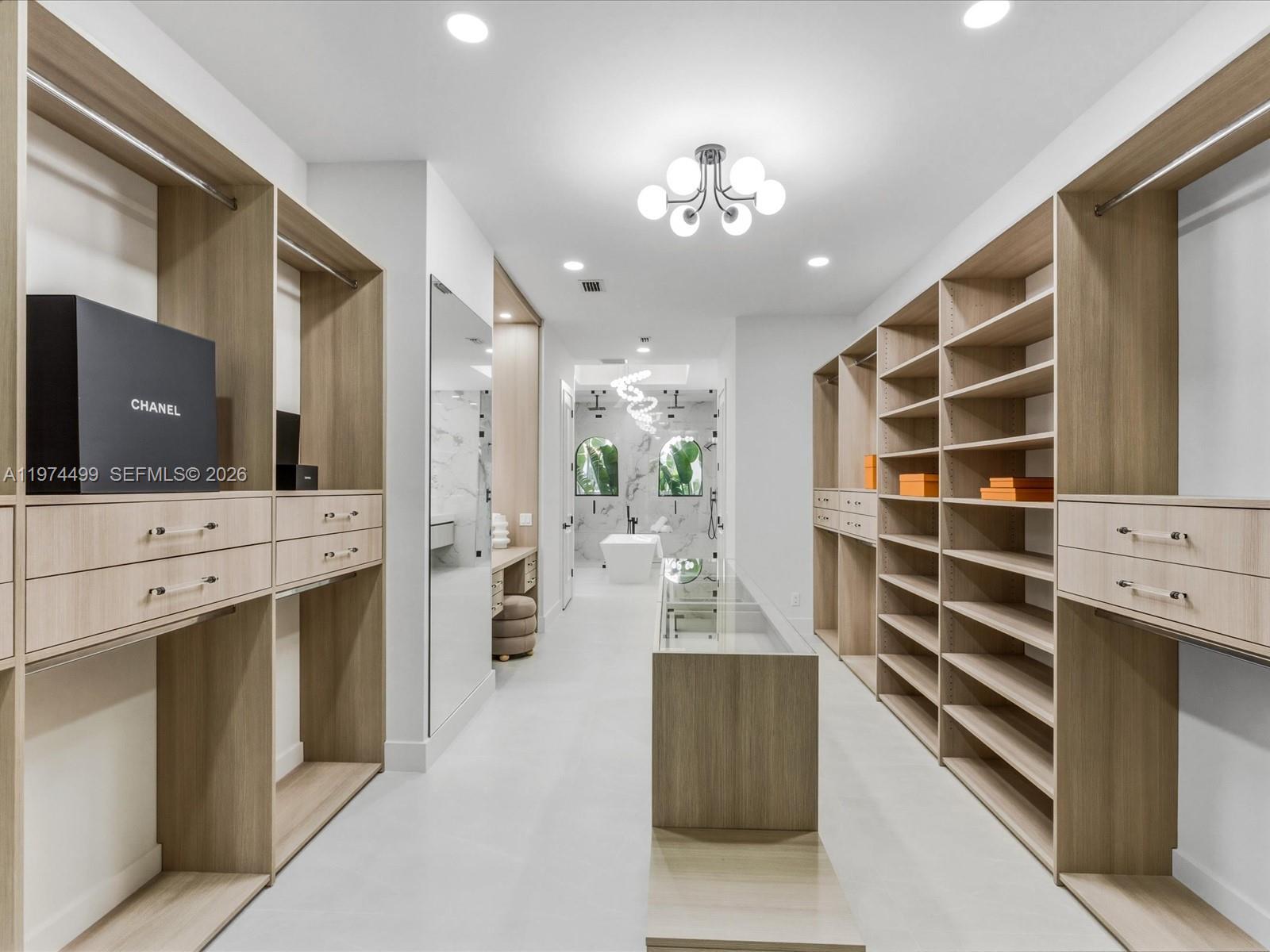 KAPOK GROVE ESTATES - Residential