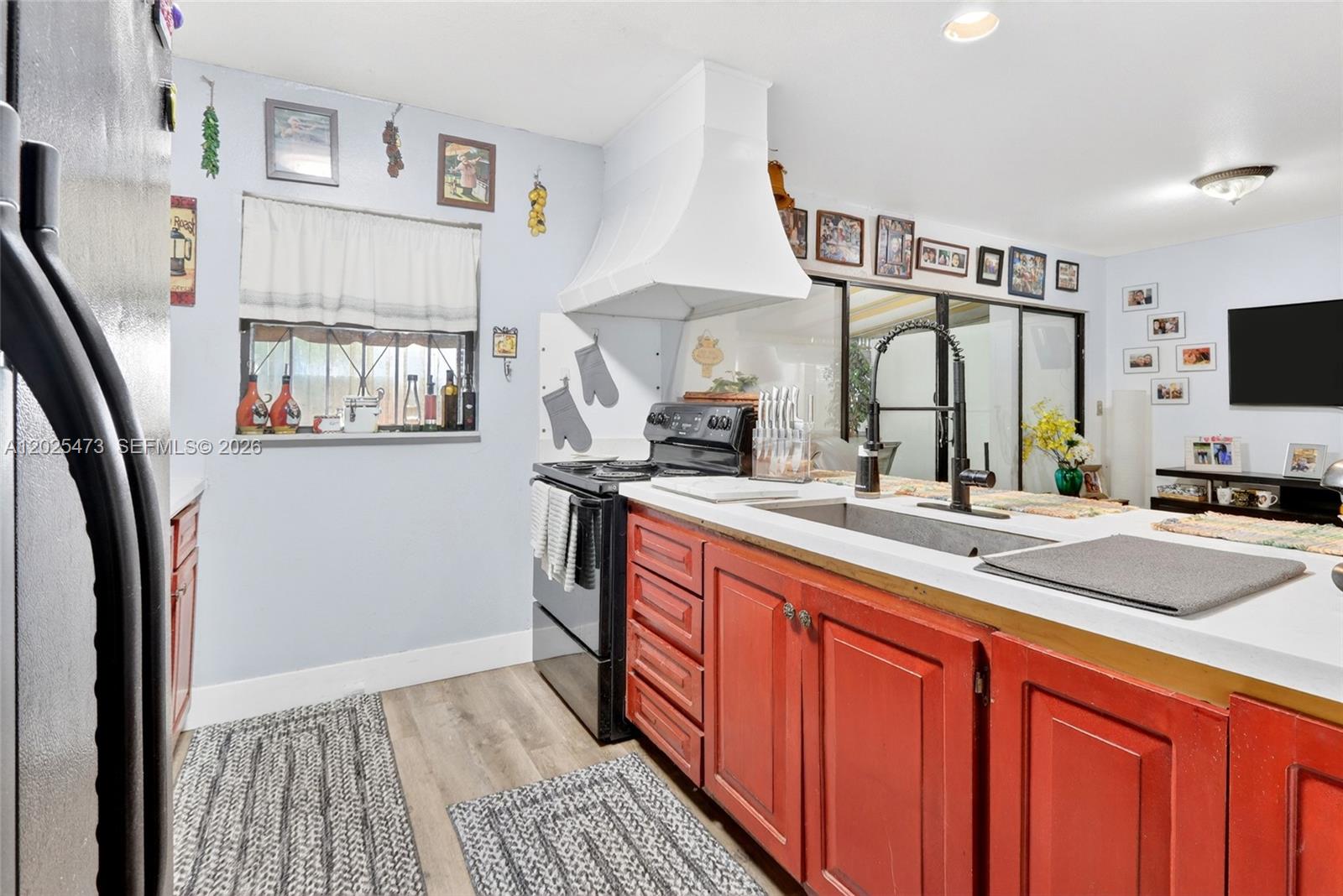 MIAMI LAKES LOCH LOMOND E - Residential