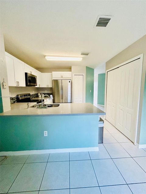 Tiny photo for 11354 SW 246th St, Homestead, FL 33032 (MLS # A12007702)