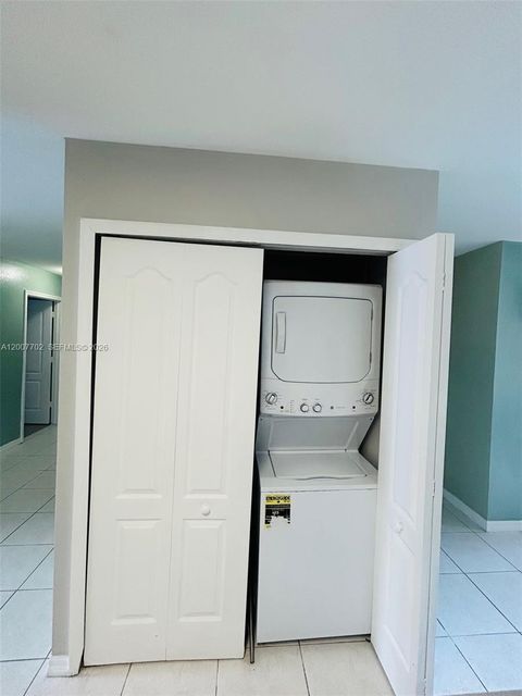 Tiny photo for 11354 SW 246th St, Homestead, FL 33032 (MLS # A12007702)