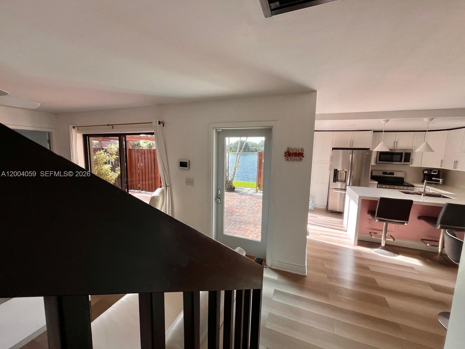 C H E ACRES - Residential