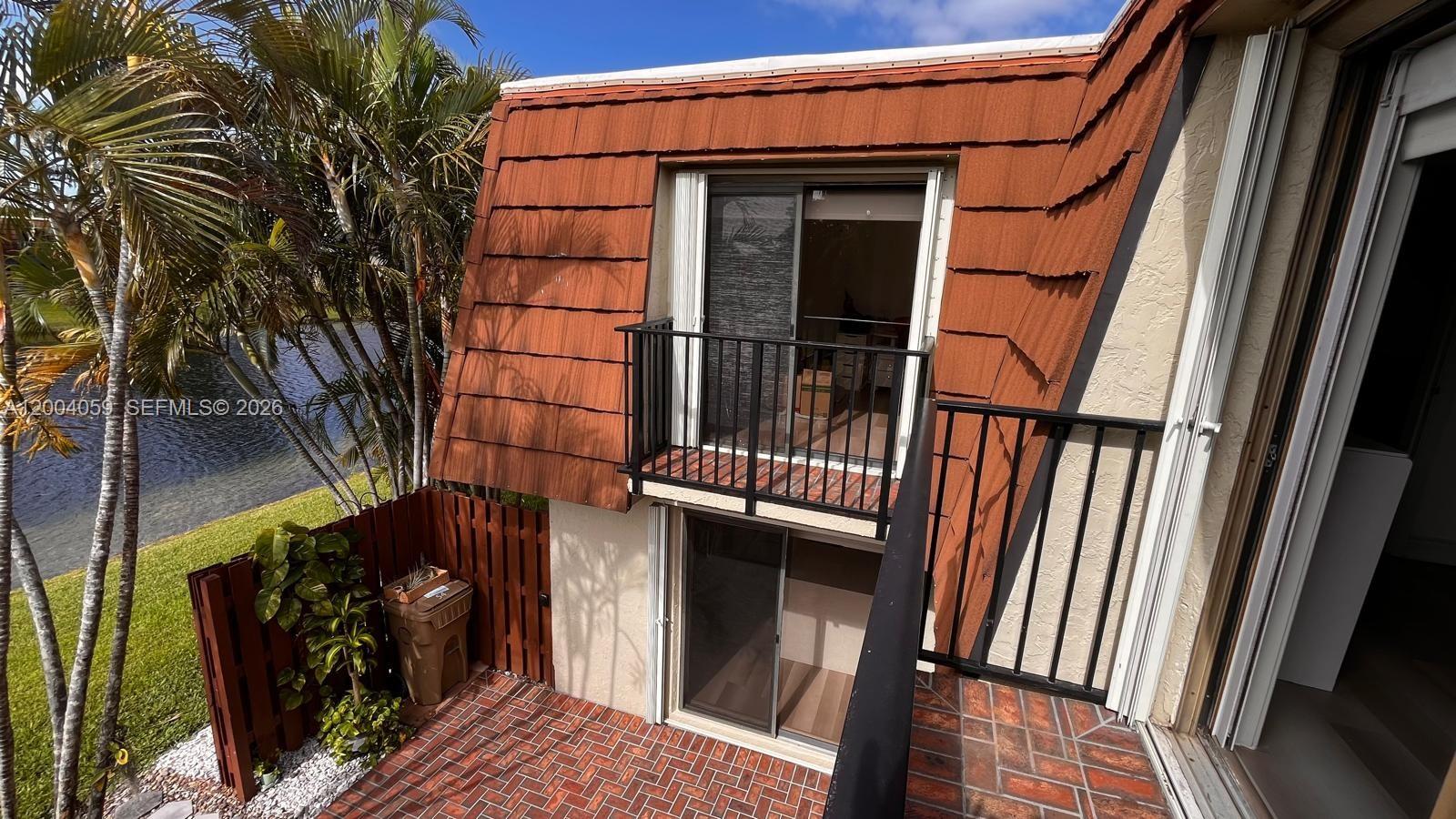 C H E ACRES - Residential