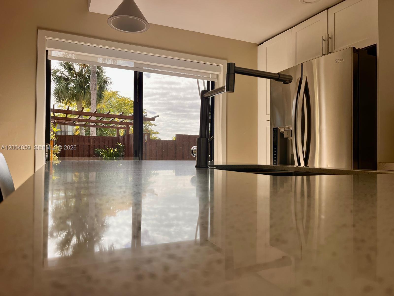 C H E ACRES - Residential