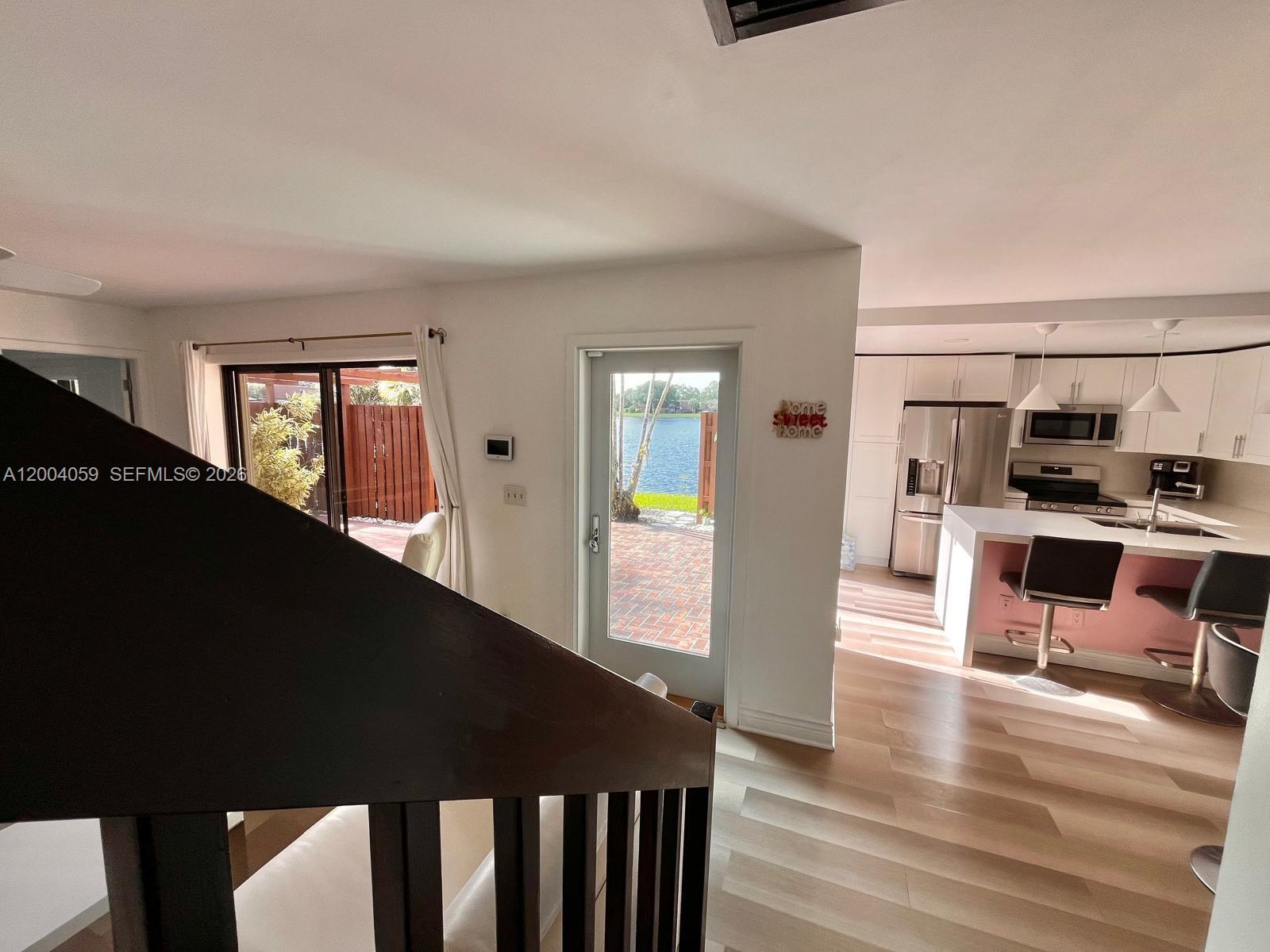 C H E ACRES - Residential