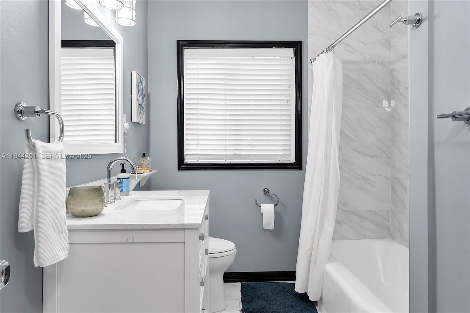 GRIFFING BISCAYNE PARK ES - Residential