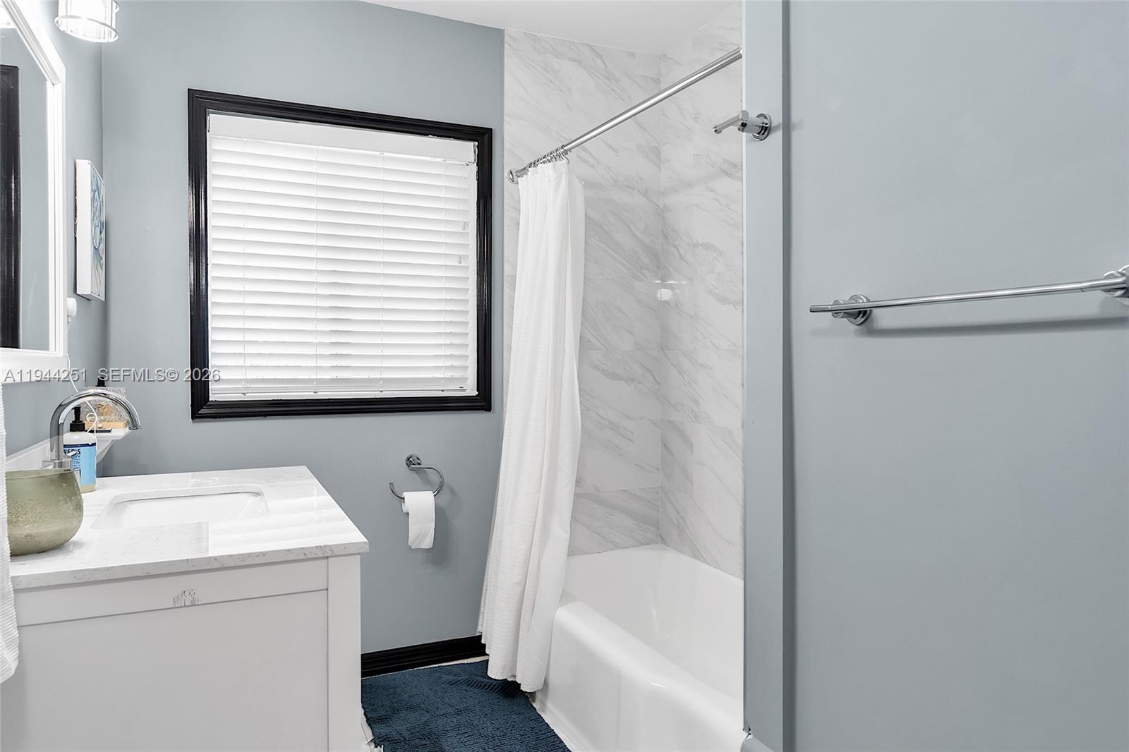 GRIFFING BISCAYNE PARK ES - Residential