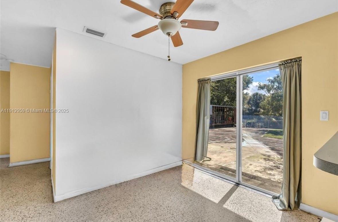 CAROL CITY 5TH ADDN - Residential