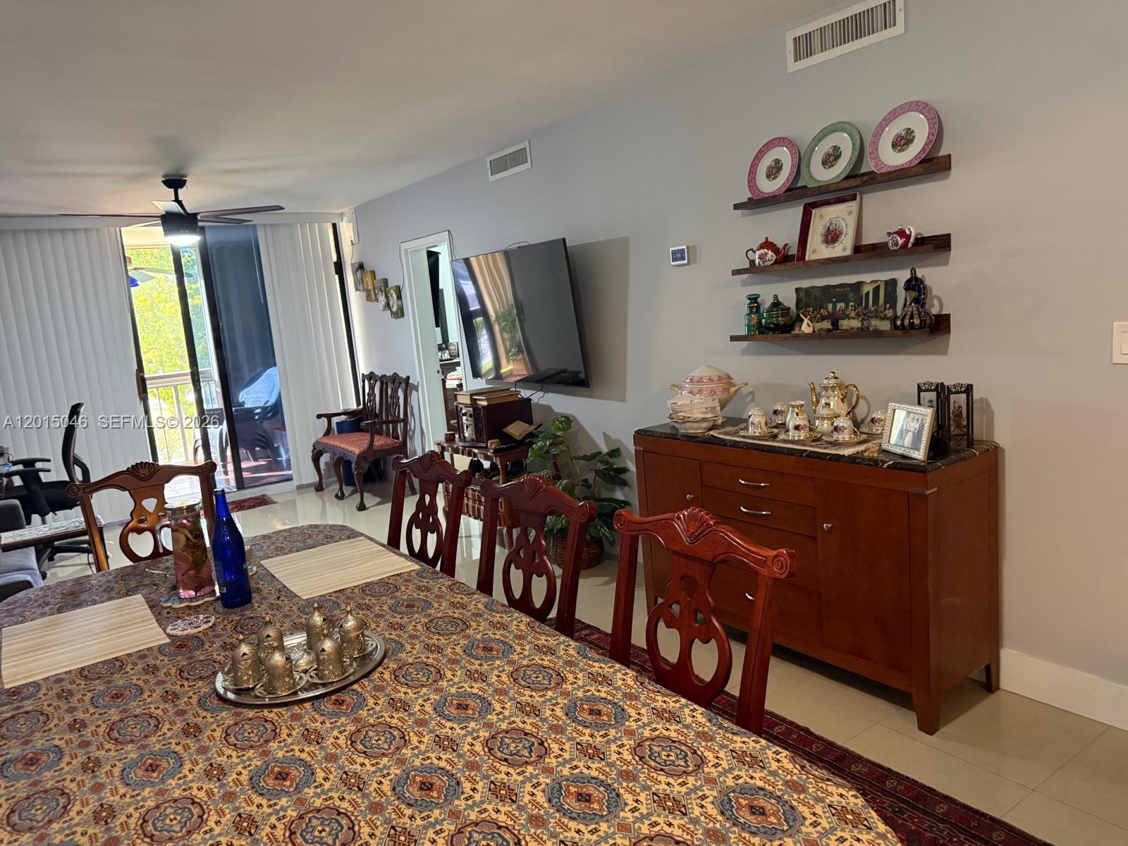 GREENGLADES CONDO IV - Residential Lease