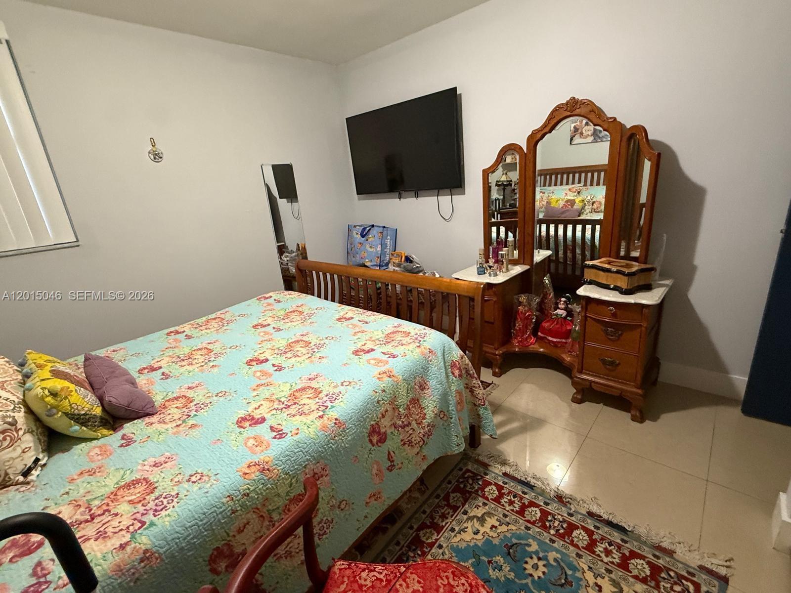 GREENGLADES CONDO IV - Residential Lease