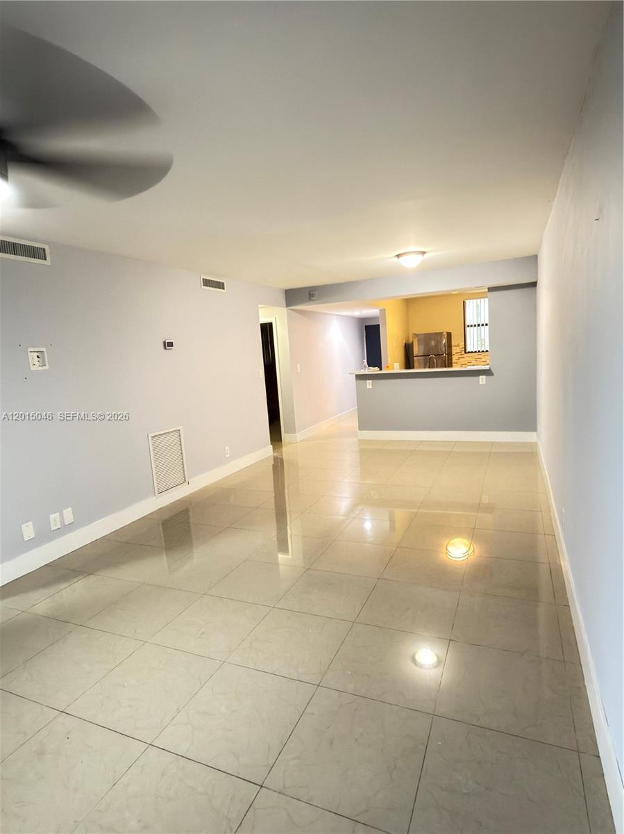 GREENGLADES CONDO IV - Residential Lease
