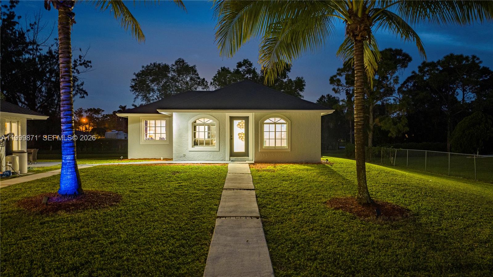 11-43-41, W 1/2 OF NE 1/4 - Residential