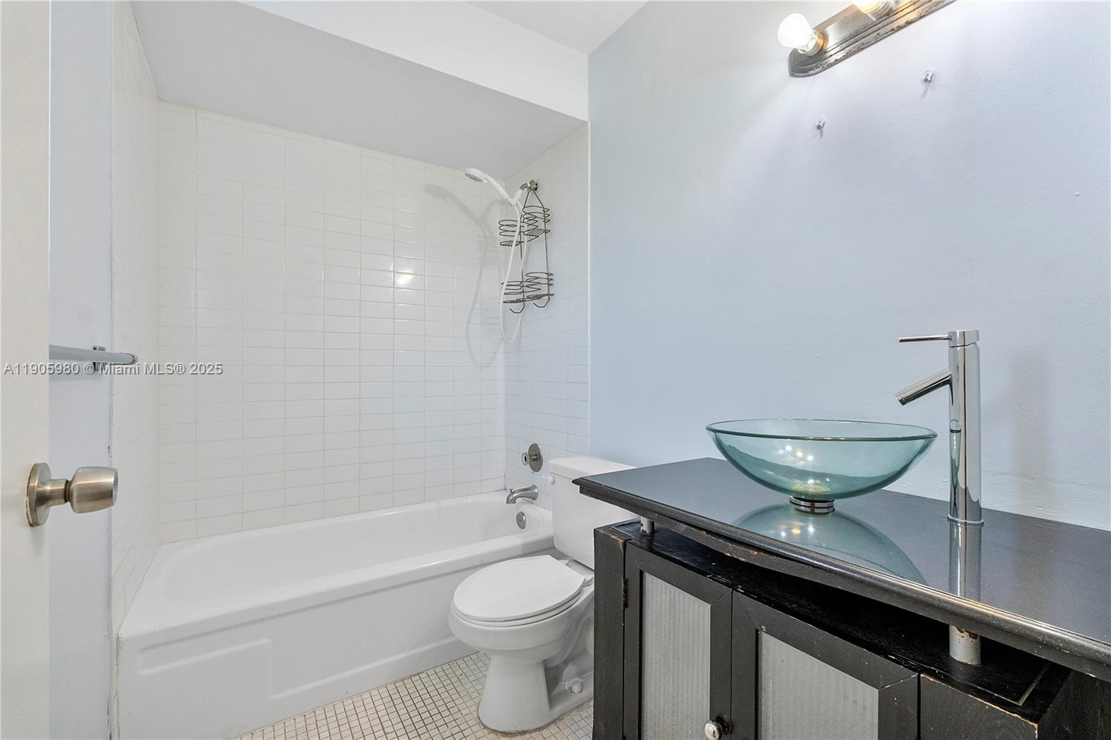 FOREST HILL GARDENS CONDO - Residential Lease