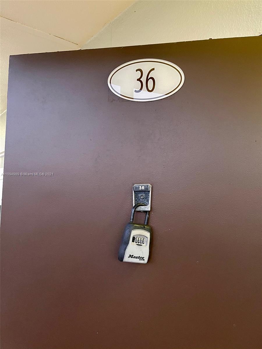 SUFFOLK AT CENTURY VILLAG - Residential