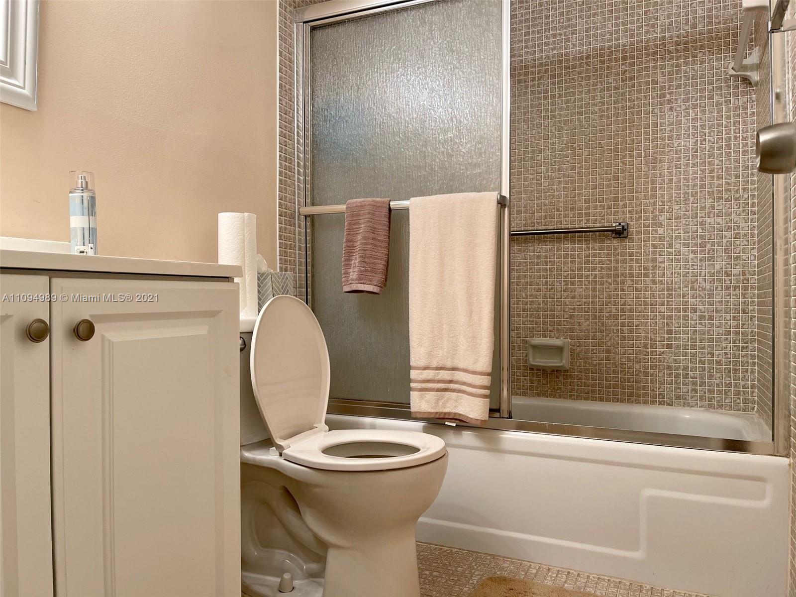 SUFFOLK AT CENTURY VILLAG - Residential