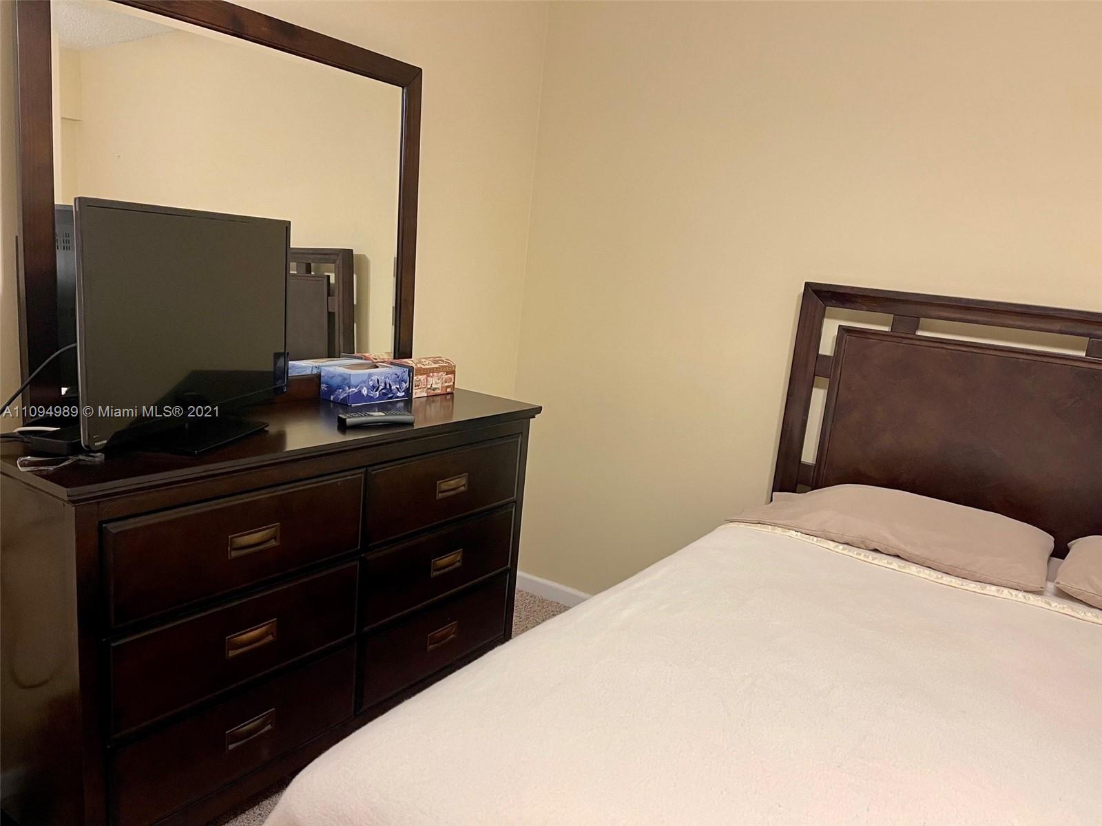 SUFFOLK AT CENTURY VILLAG - Residential