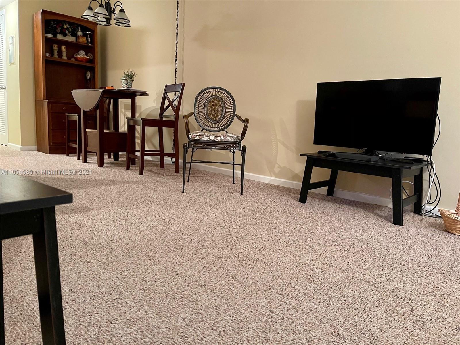 SUFFOLK AT CENTURY VILLAG - Residential