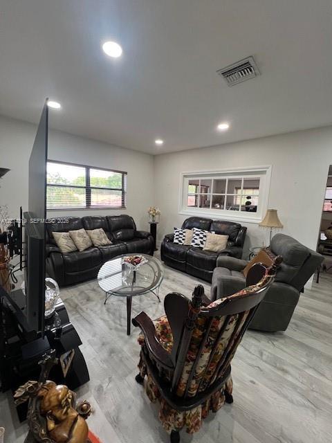 AUBURNDALE AMD - Residential Income