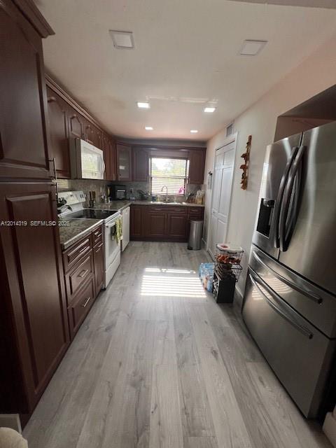 AUBURNDALE AMD - Residential Income