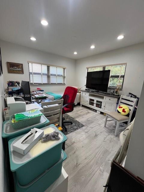 AUBURNDALE AMD - Residential Income