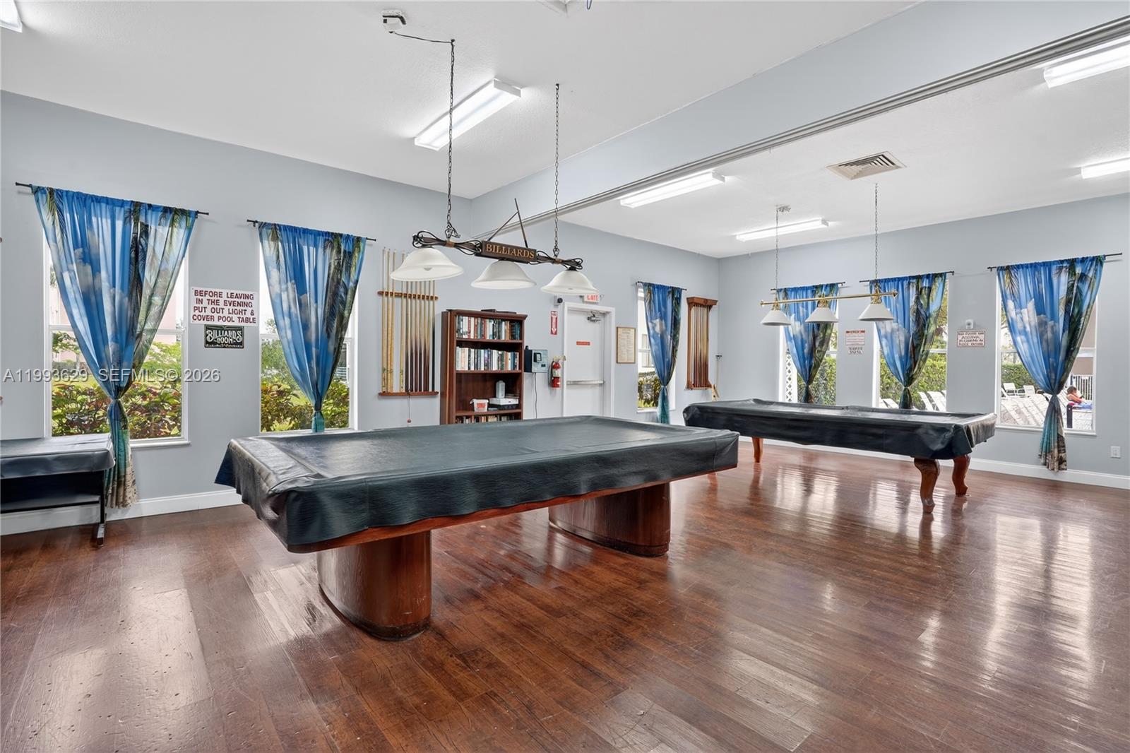 SOMERSET NO 1 CONDO - Residential