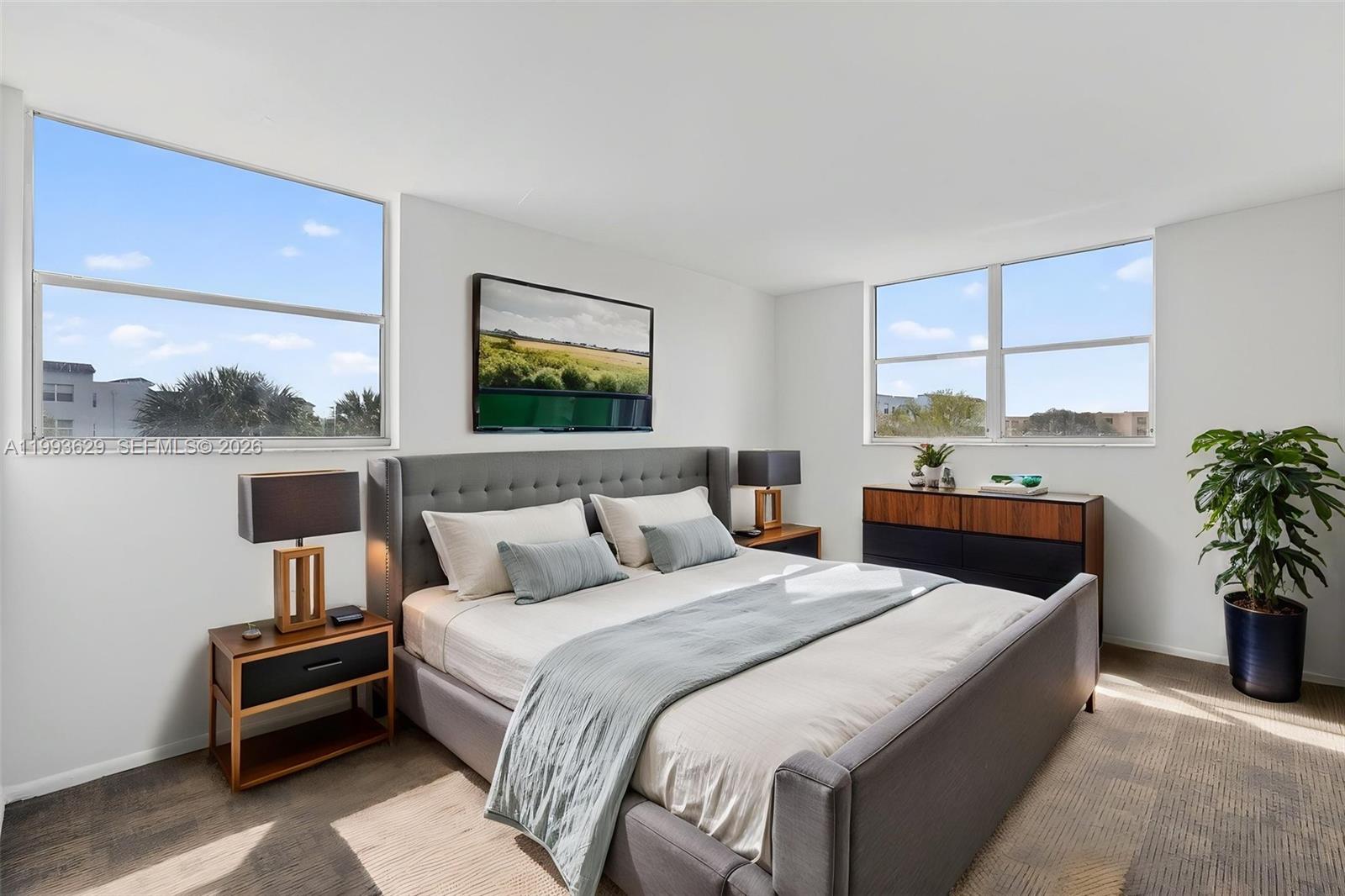 SOMERSET NO 1 CONDO - Residential