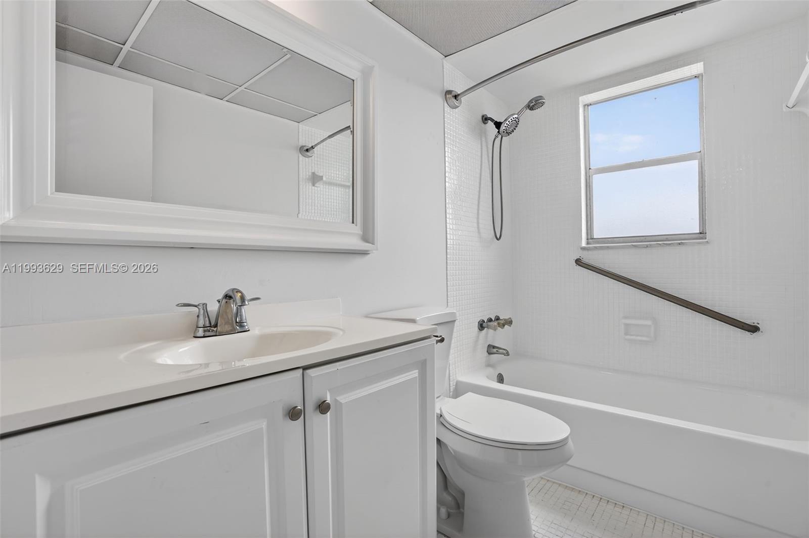 SOMERSET NO 1 CONDO - Residential