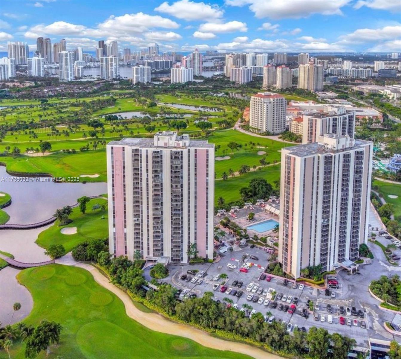 20301 W Country Club Dr 528, Aventura, Miami-Dade County, Florida - 2 Bedrooms  
2 Bathrooms - 