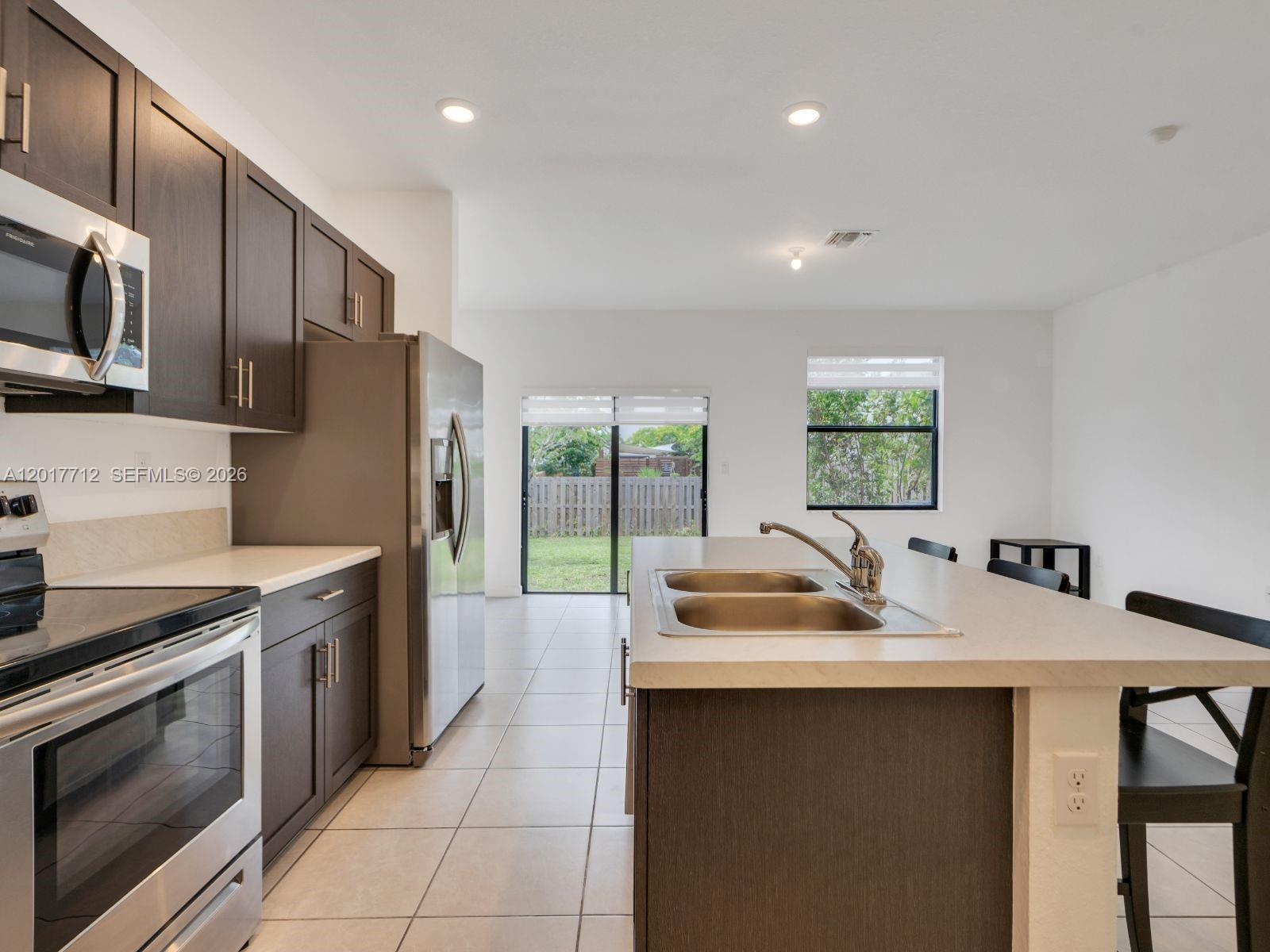 ALLAPATTAH GDNS - Residential Lease