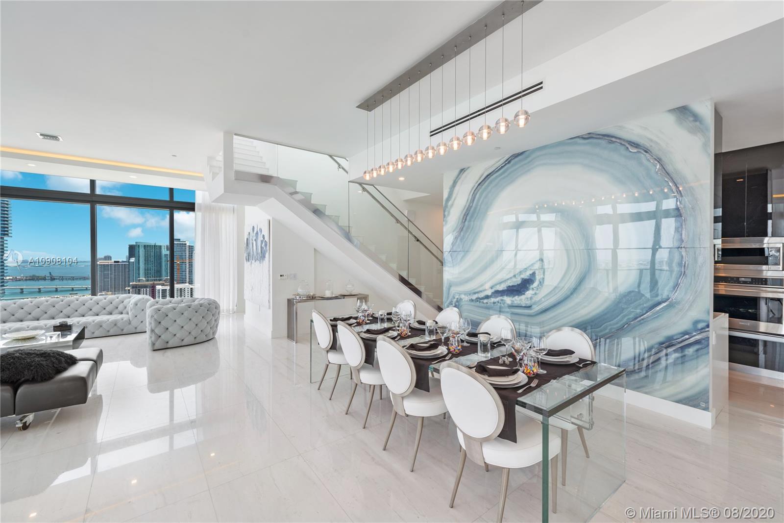 ICON BAY CONDO - Residential