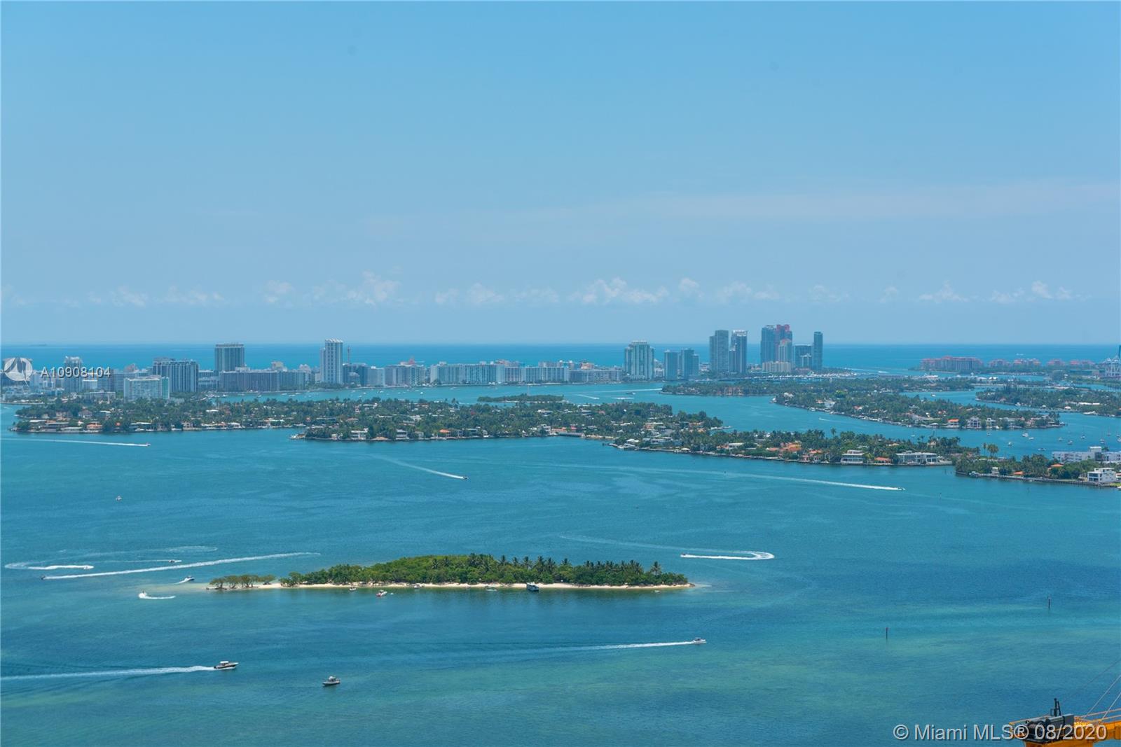 ICON BAY CONDO - Residential