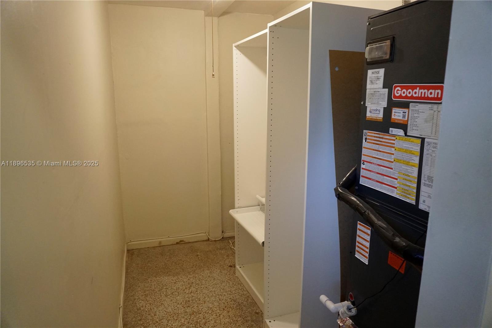THIRD AMEND PLAT OF PORTI - Residential