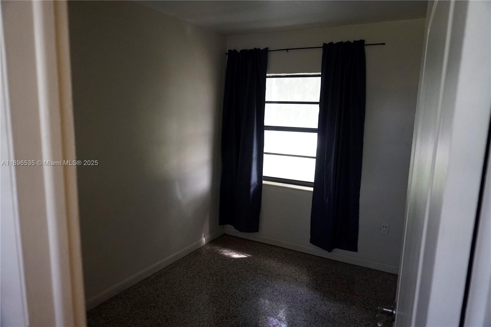 THIRD AMEND PLAT OF PORTI - Residential