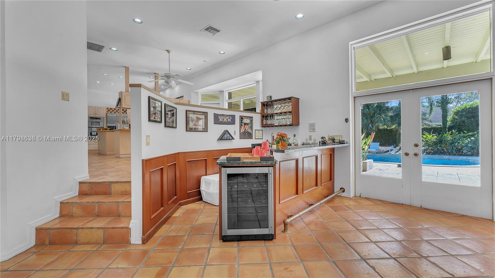 COUNTRY GROVE ESTATES - Residential