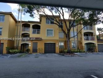 Rental Property at 155 Nw 96th Ter 2-104, Pembroke Pines, Miami-Dade County, Florida - Bedrooms: 1 
Bathrooms: 1  - $1,900 MO.