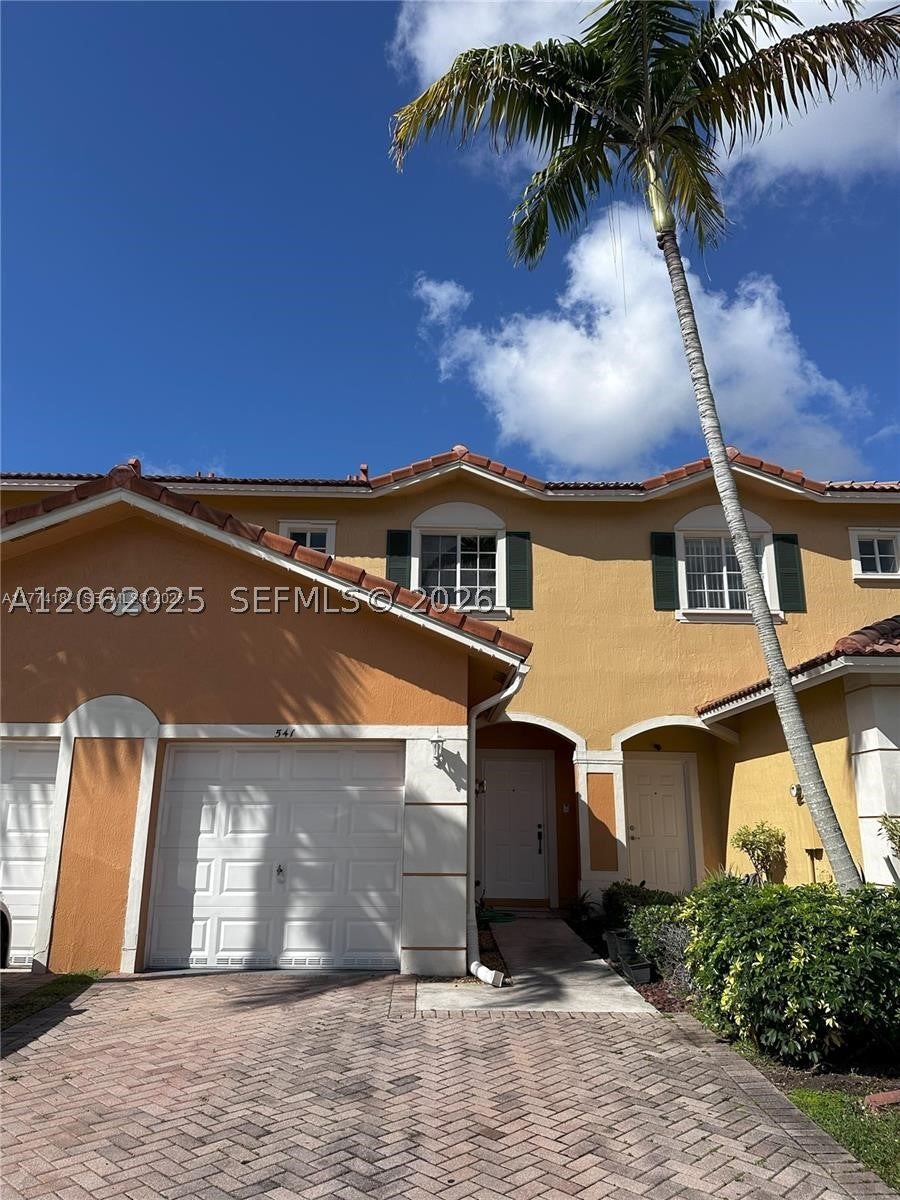 541 Princess Dr