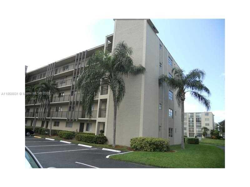 CASCADES OF LAUDERHILL 2 - Residential