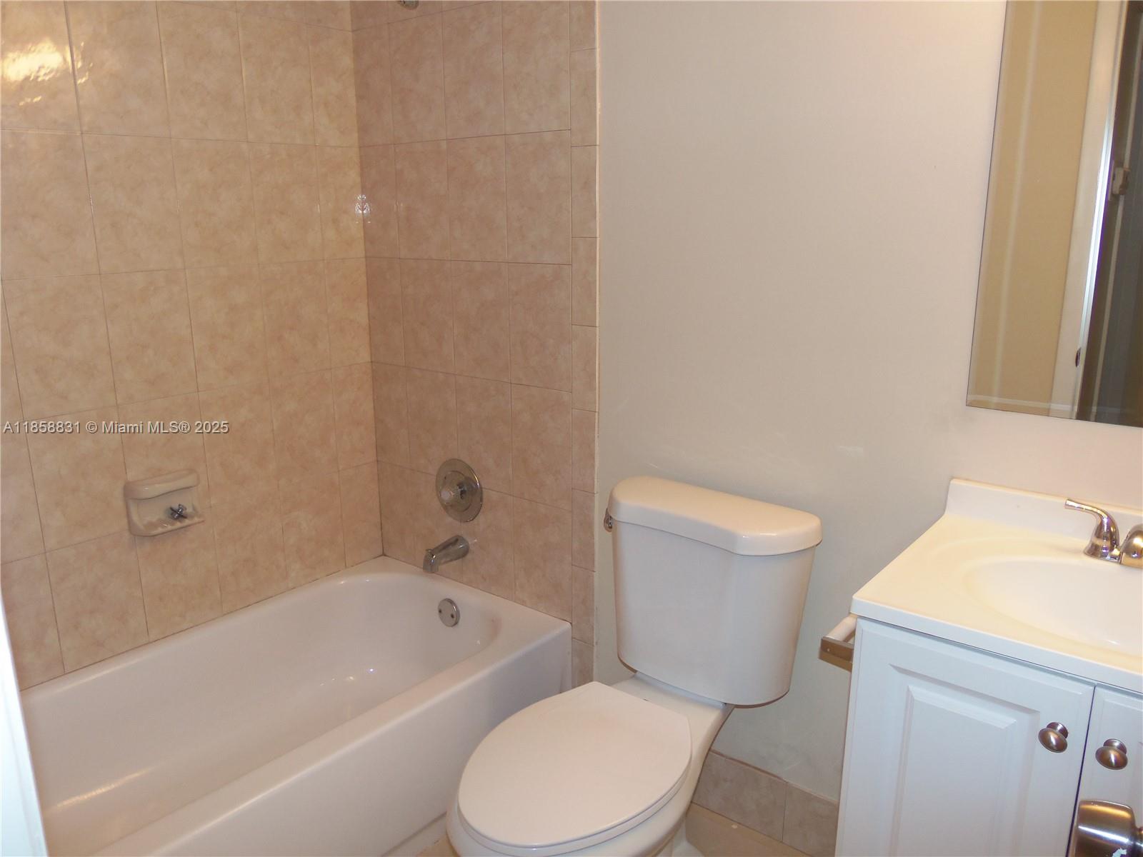 CASCADES OF LAUDERHILL 2 - Residential