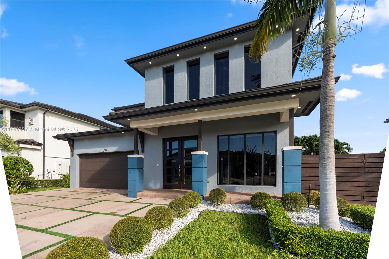 DUNNWOODY LAKE - Residential