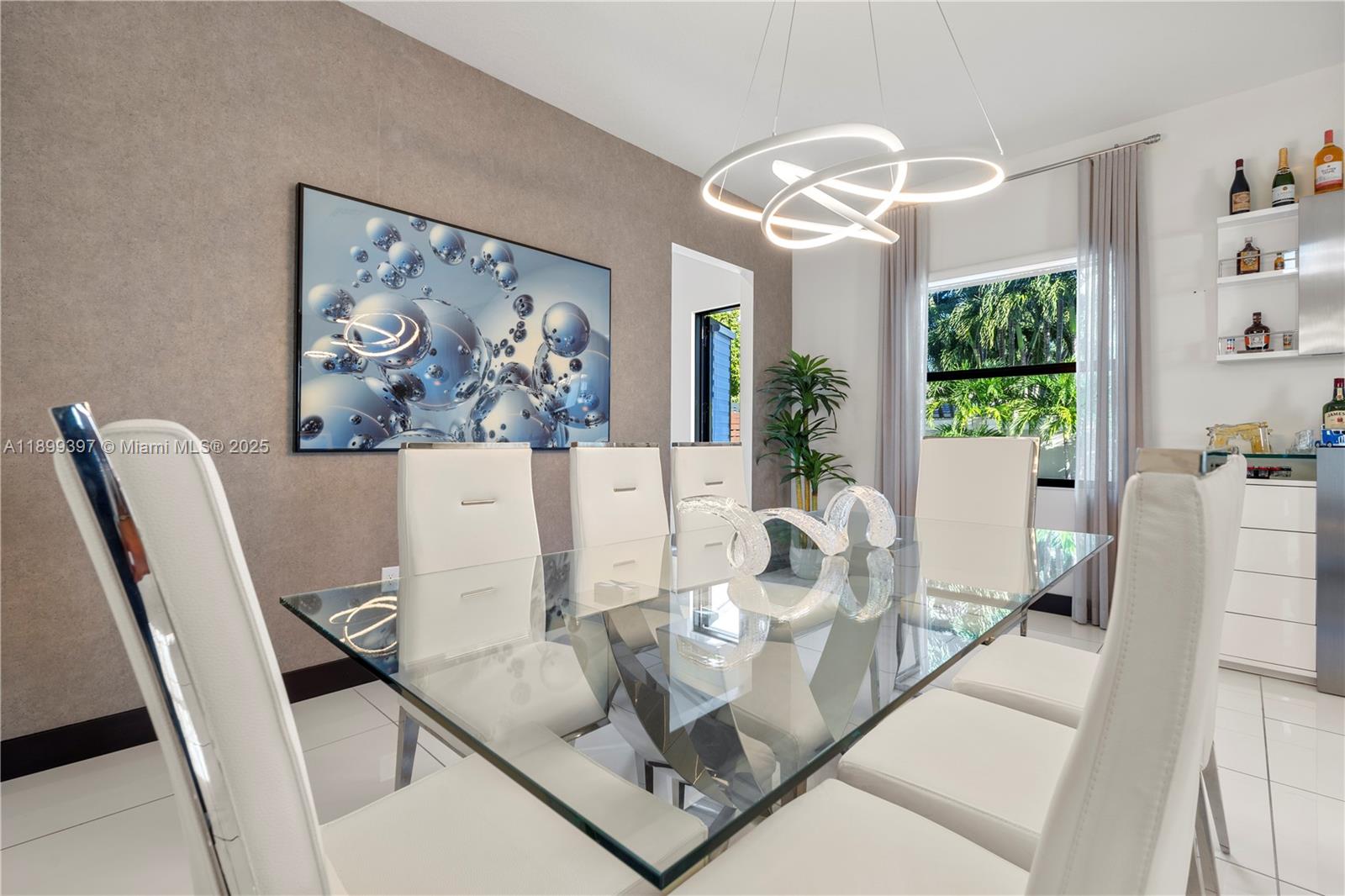 DUNNWOODY LAKE - Residential