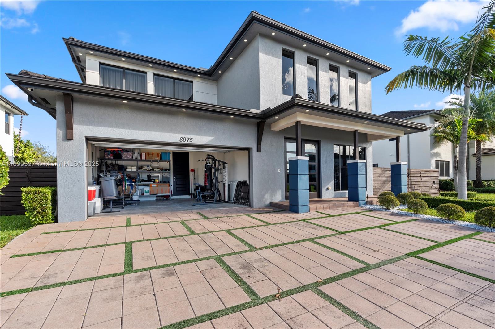 DUNNWOODY LAKE - Residential