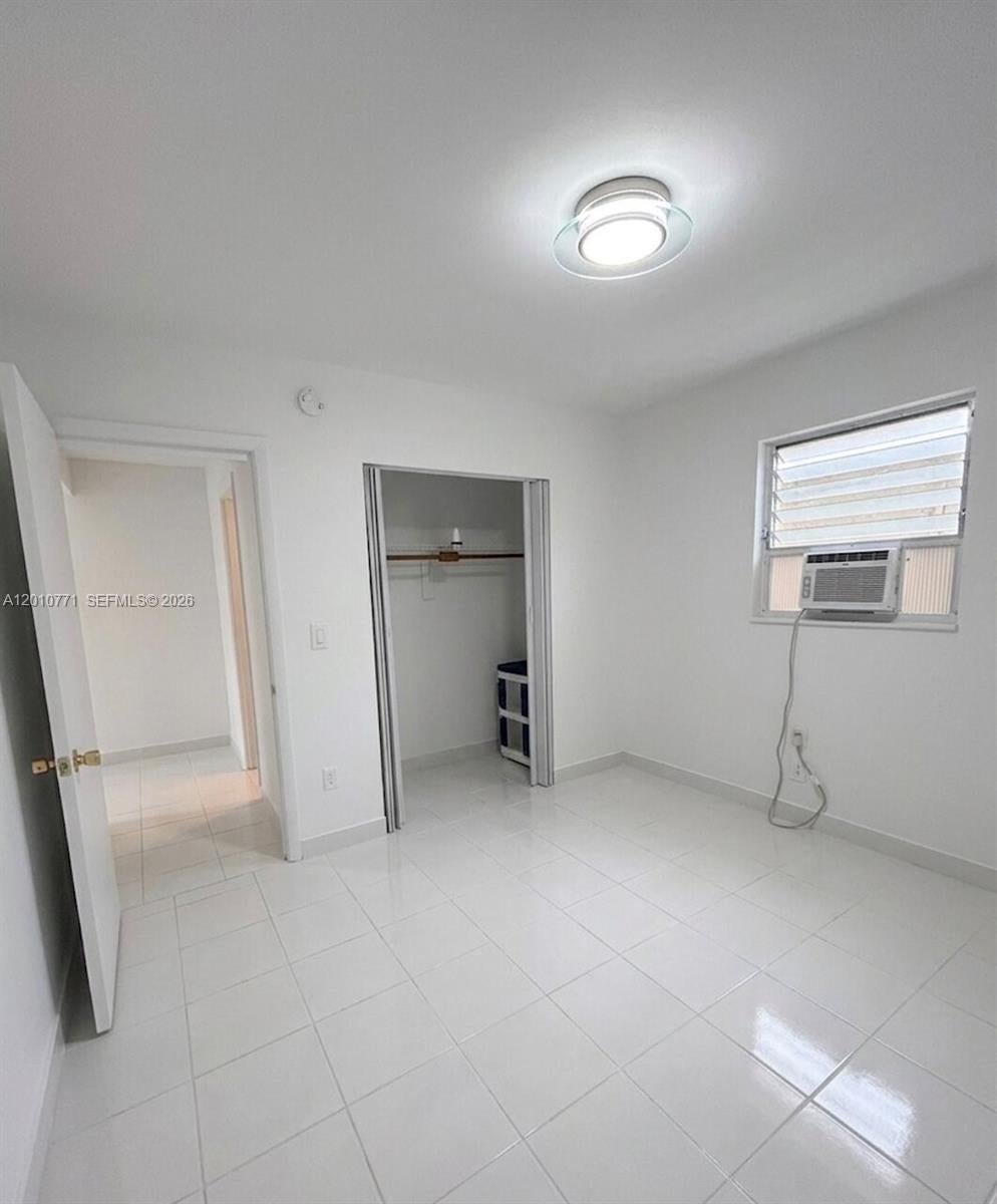 718 SW 11th Ave 5