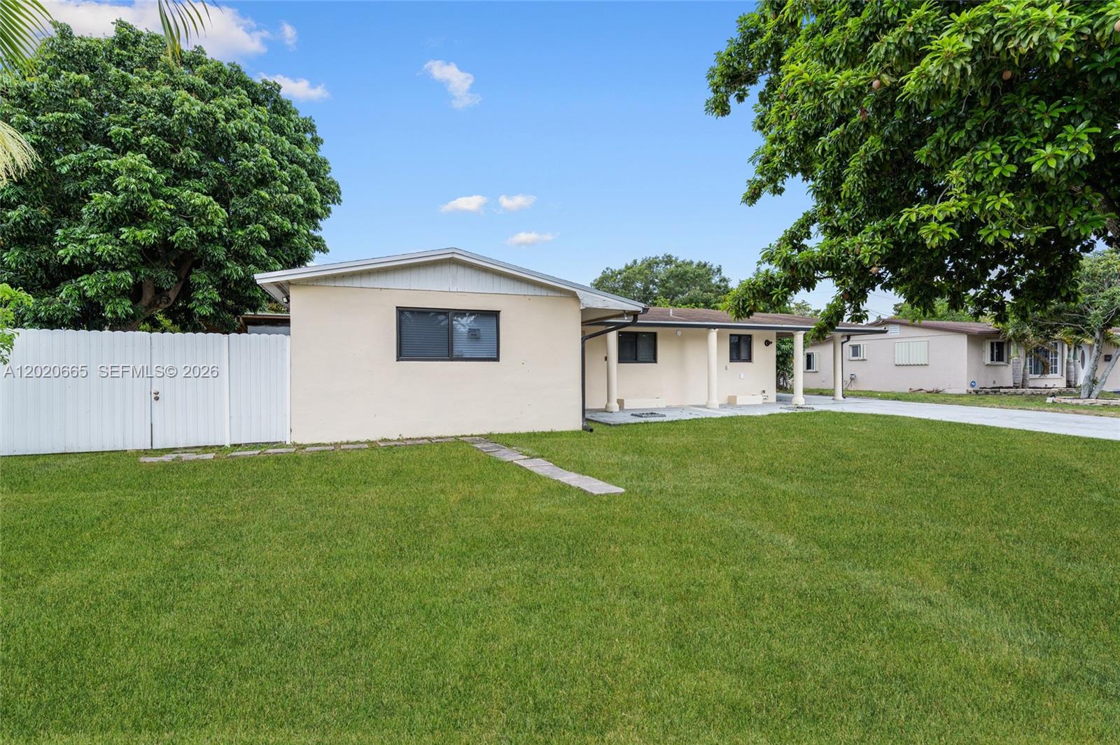 BREEZESWEPT PARK ESTATES - Residential