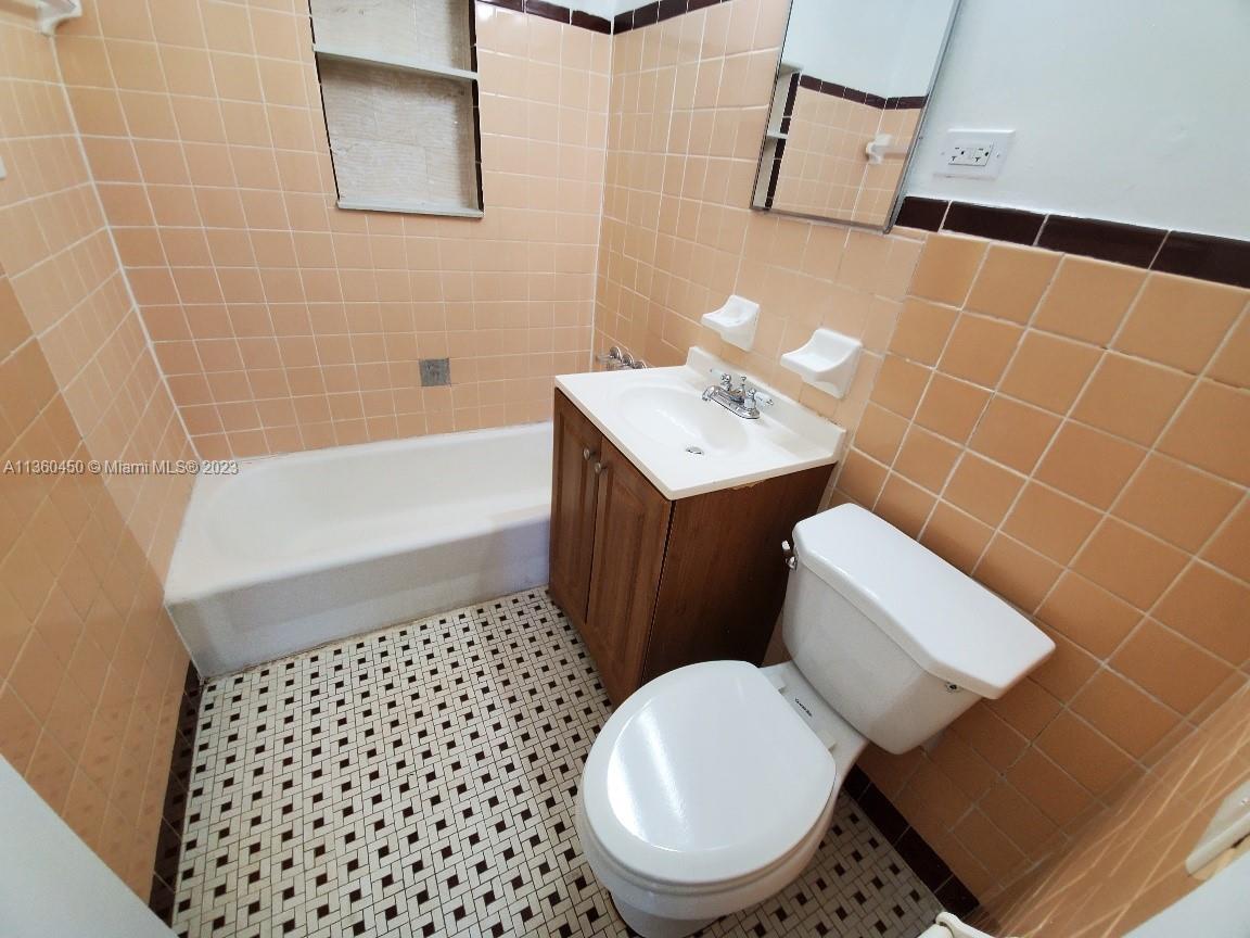 SUNKIST GROVE - Residential Lease